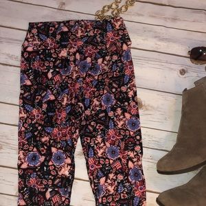 LuLaRoe One size leggings